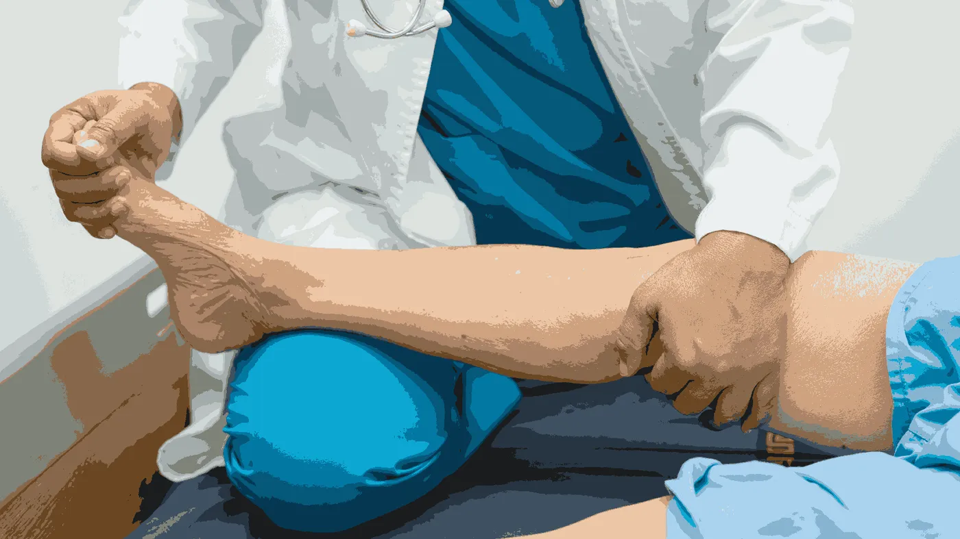 Knock Knees & Bow Legs in Children: What’s Normal and What Needs Treatment?