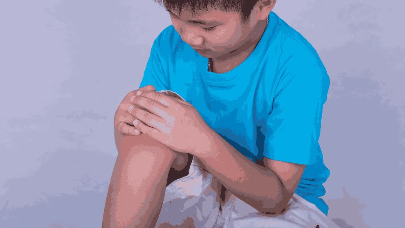 How Heavy School Bags Affect Spine Health
