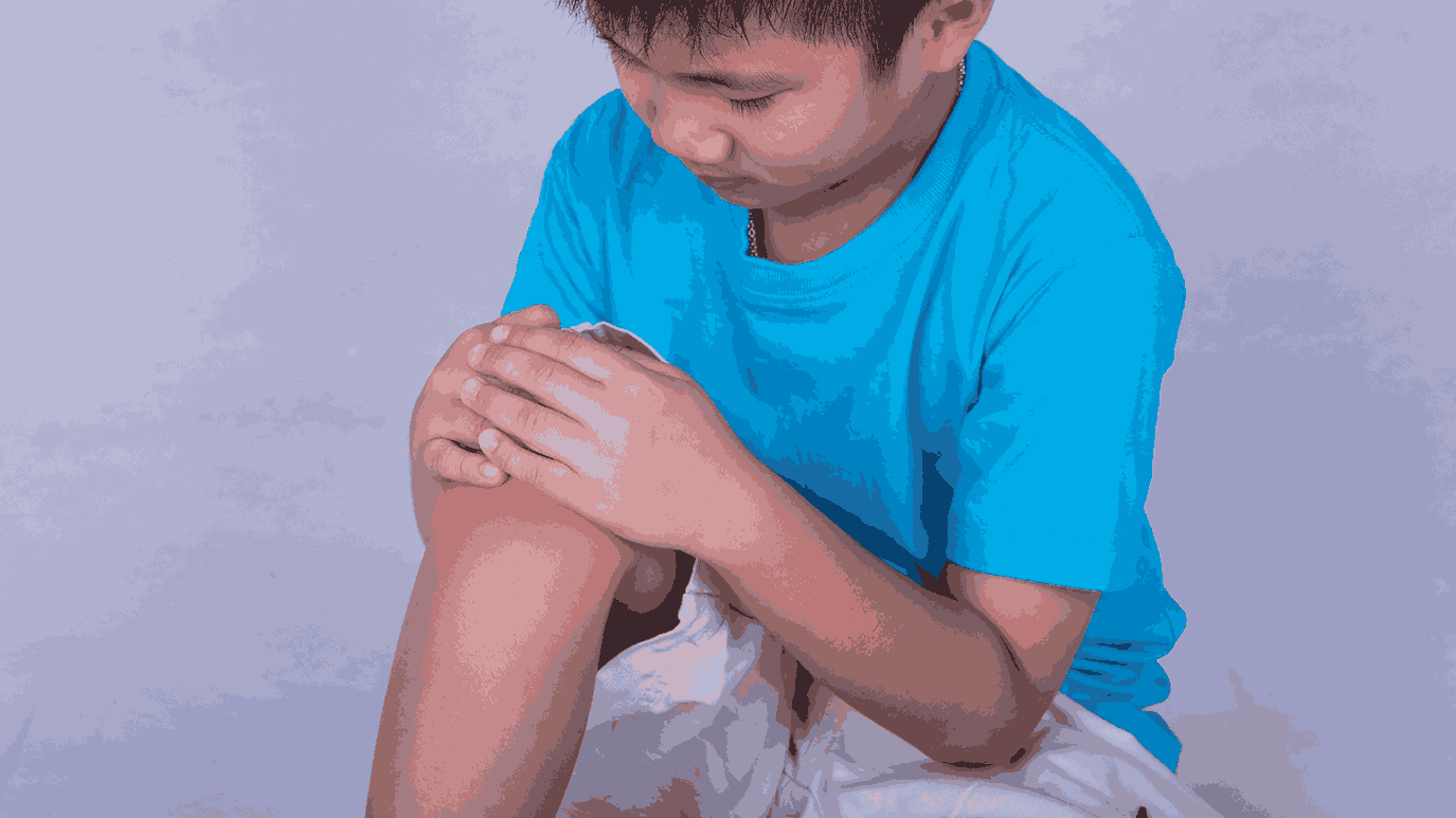 How Heavy School Bags Affect Spine Health